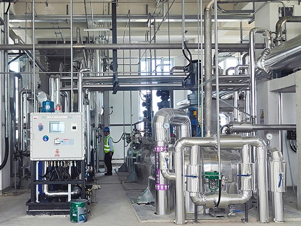 鋰電行業(yè)模溫機(jī)