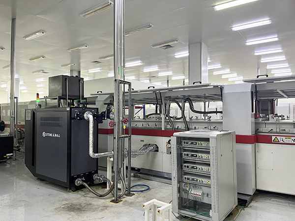 電加熱層壓機<a href='http://www.takmmy.com/product/biaozhunyouwenji.html' class='body-link'>油溫機</a>